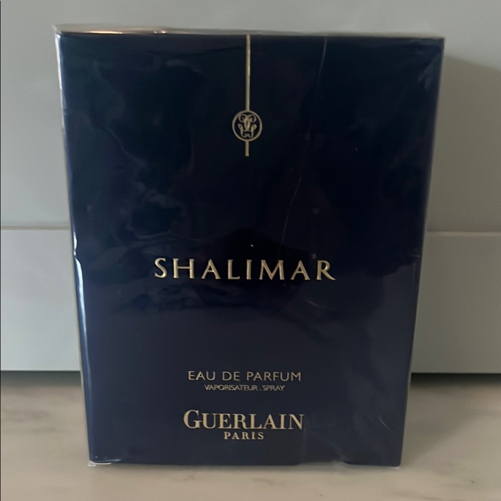 Guerlain Shalimar Eau de Parfum in Elegant Blue